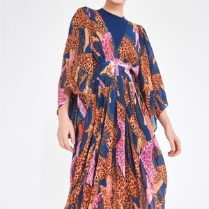 Farm Rio pink Giraffe Caftan Dress in Size Small
